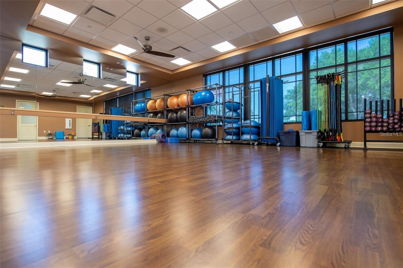 Image 24 of 31 For 5126 Blue Ash Avenue