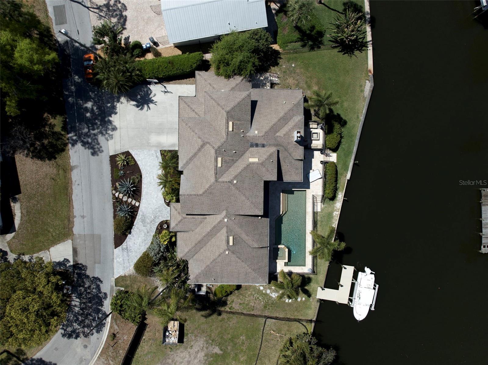 Image 11 of 68 For 110 39th Street Court Nw