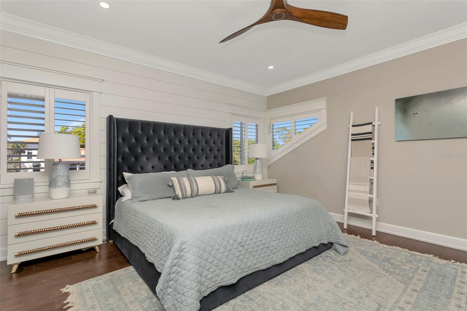 Image 28 of 68 For 110 39th Street Court Nw