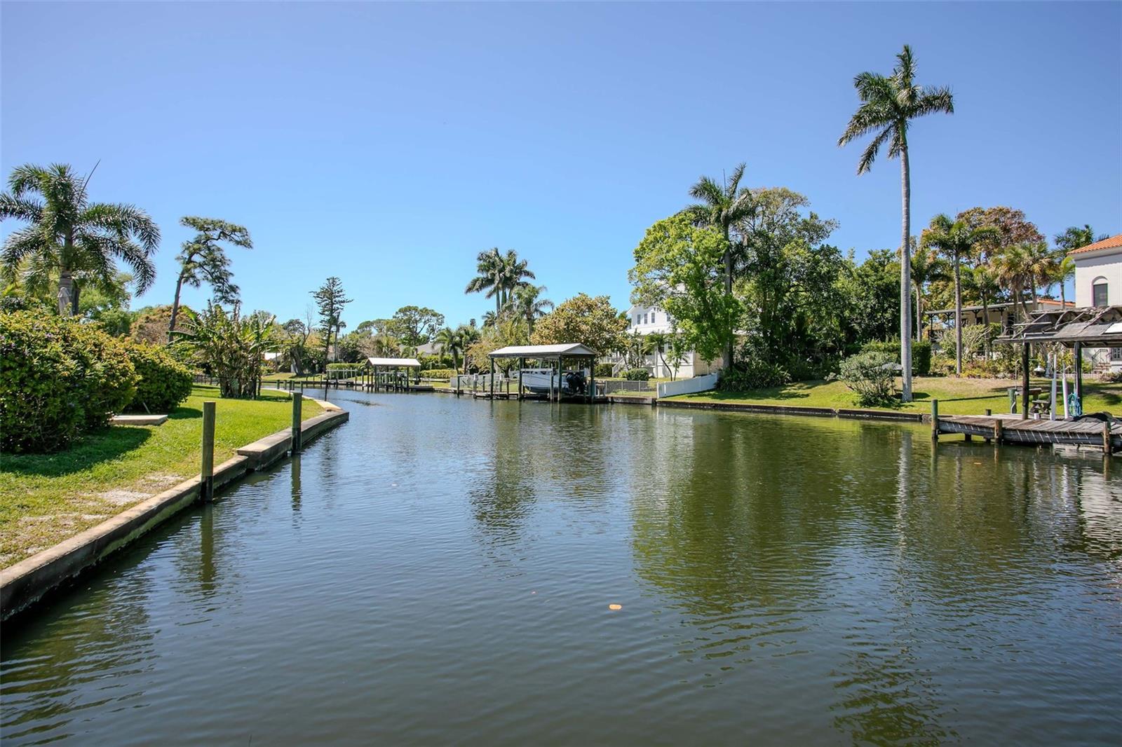 Image 53 of 68 For 110 39th Street Court Nw