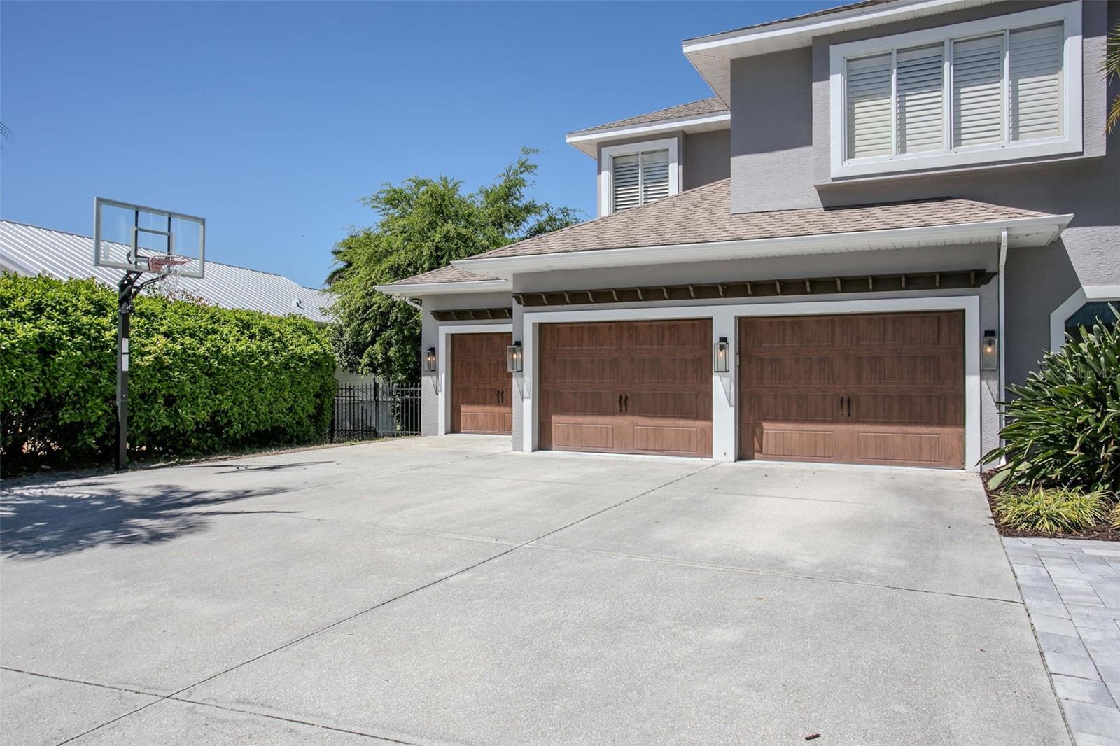 Image 7 of 68 For 110 39th Street Court Nw