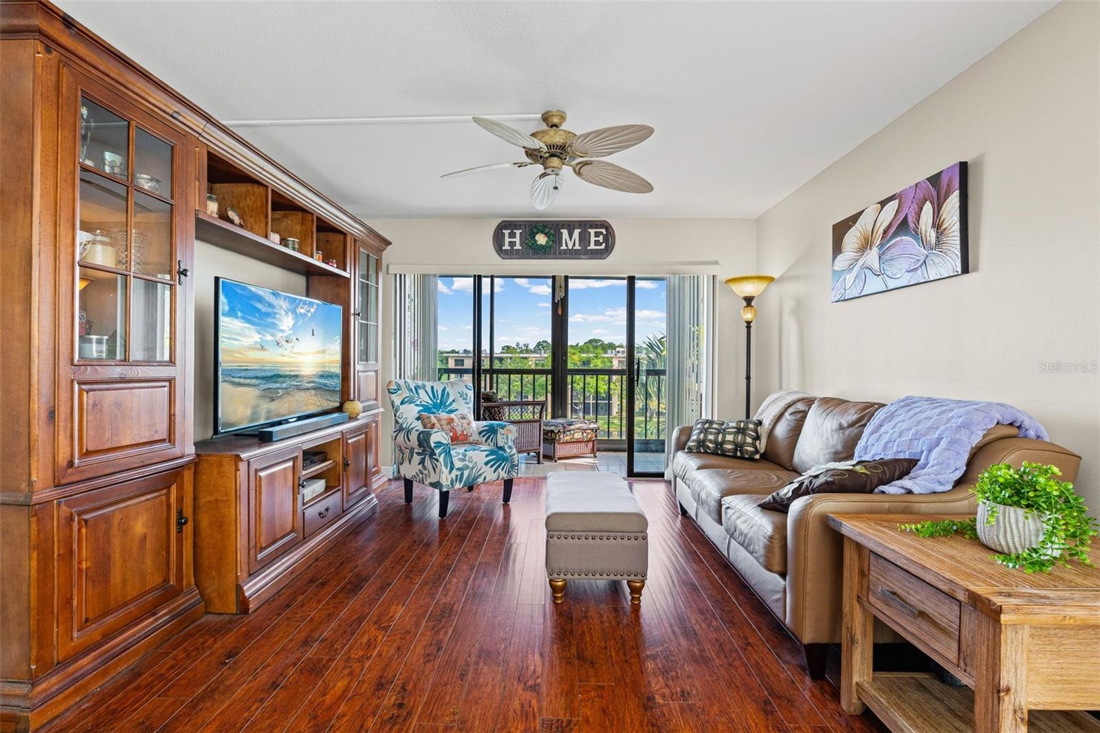 Image 13 of 39 For 635 30th Avenue W F 401