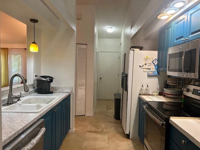 Image 18 of 55 For 7715 33rd Lane E