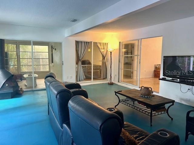 Image 25 of 55 For 7715 33rd Lane E