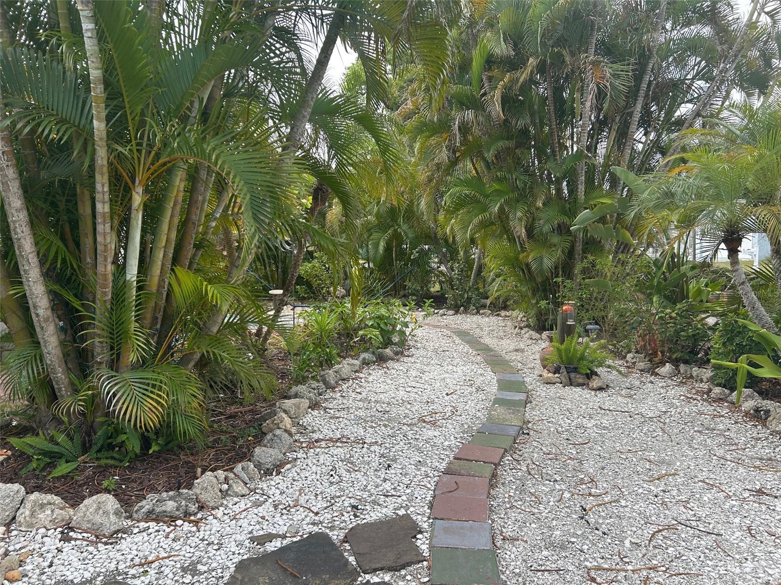 Image 4 of 55 For 7715 33rd Lane E