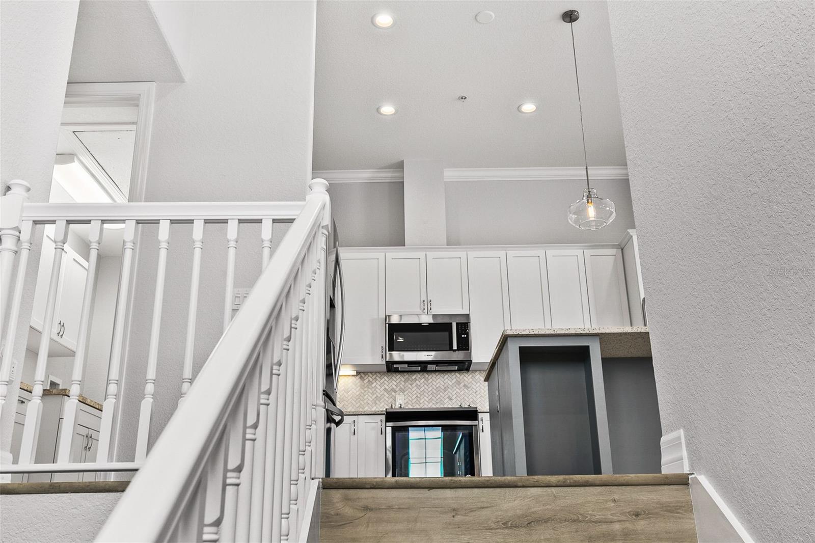 Image 27 of 85 For 212 Milan Avenue W 1