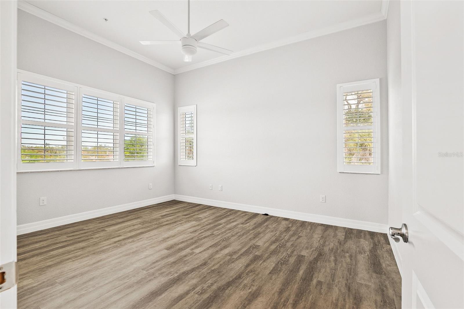 Image 50 of 85 For 212 Milan Avenue W 1