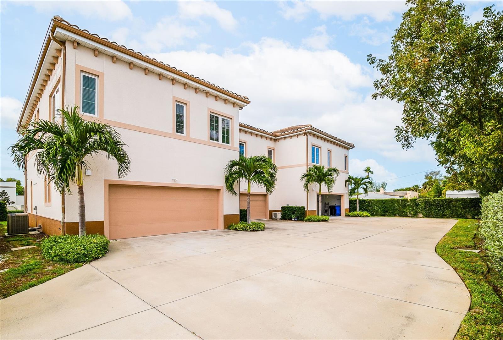 Image 60 of 85 For 212 Milan Avenue W 1