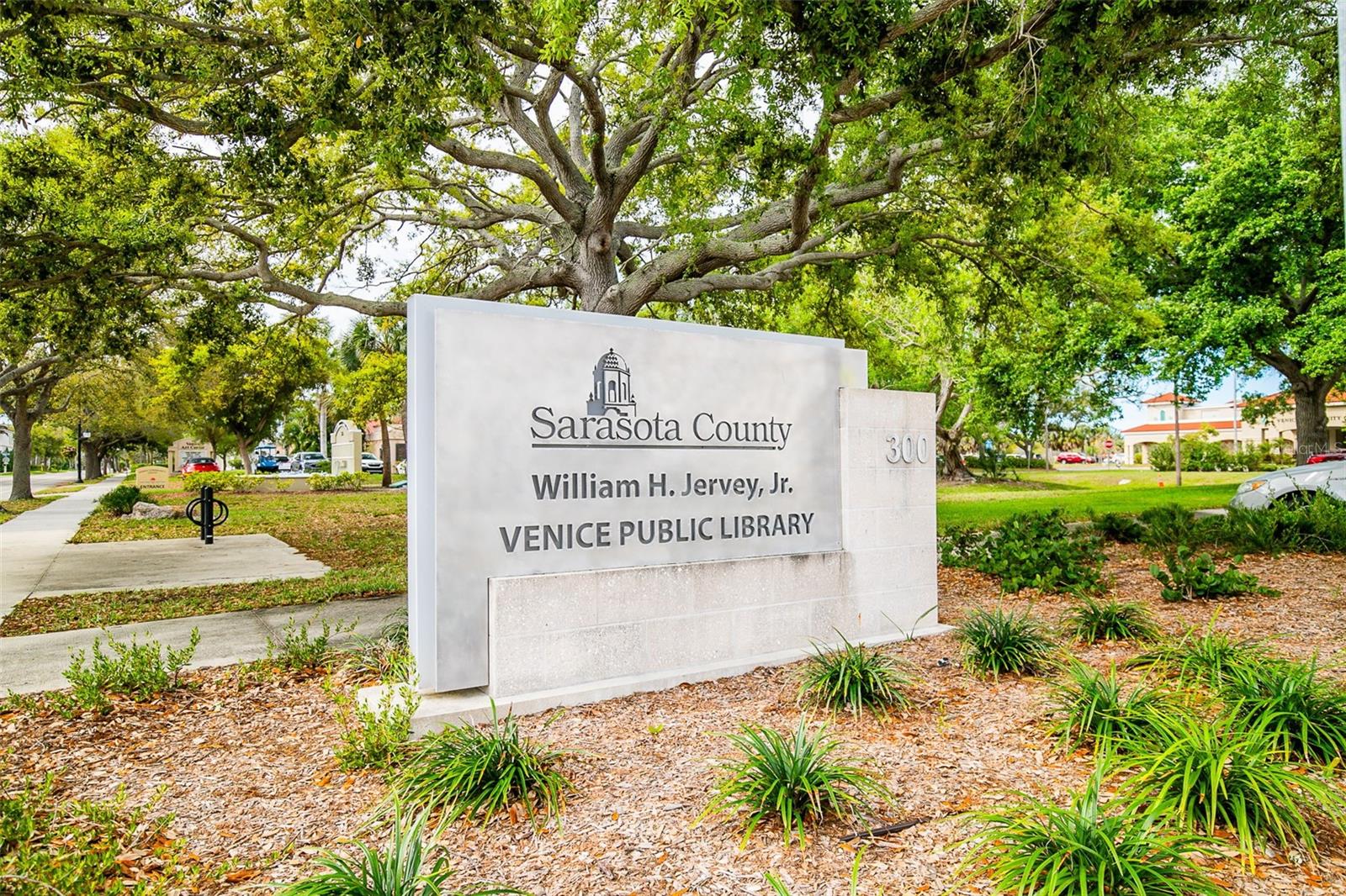 Image 64 of 85 For 212 Milan Avenue W 1