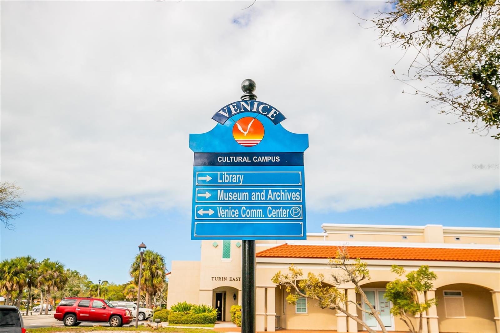 Image 67 of 85 For 212 Milan Avenue W 1