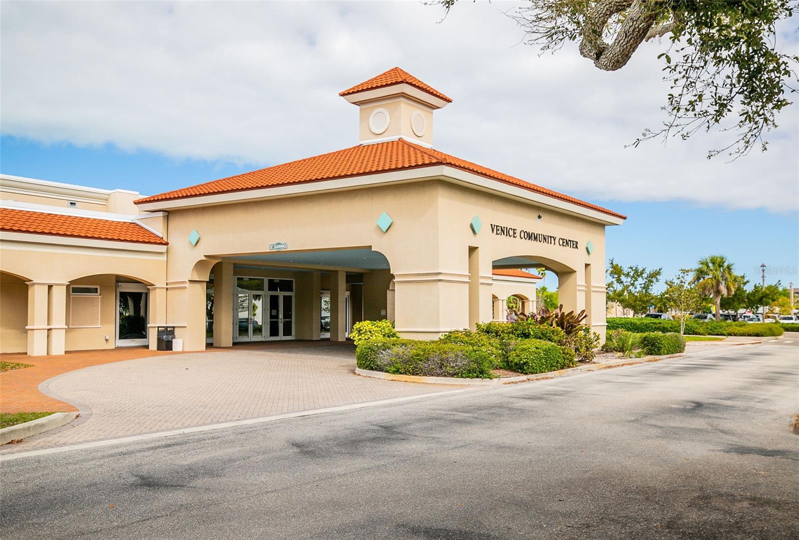 Image 68 of 85 For 212 Milan Avenue W 1