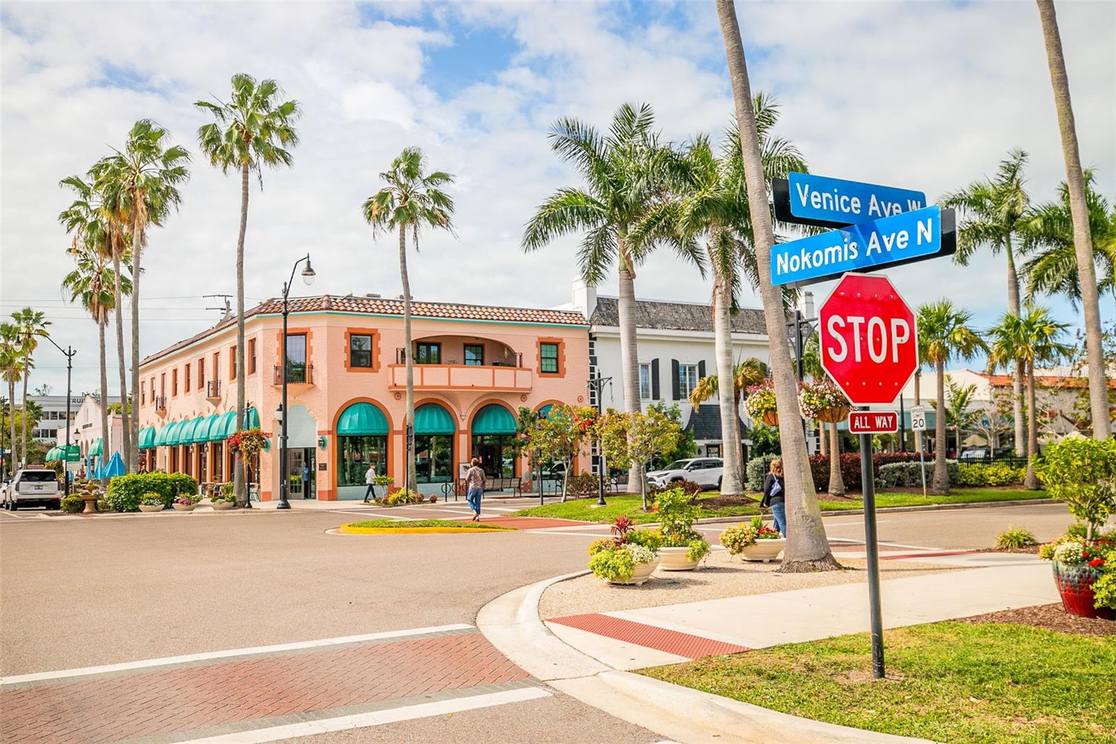 Image 69 of 85 For 212 Milan Avenue W 1