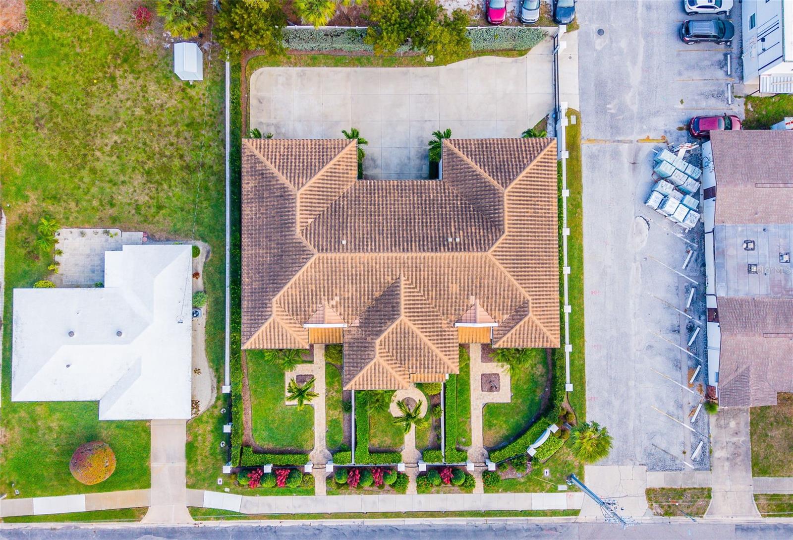 Image 8 of 85 For 212 Milan Avenue W 1