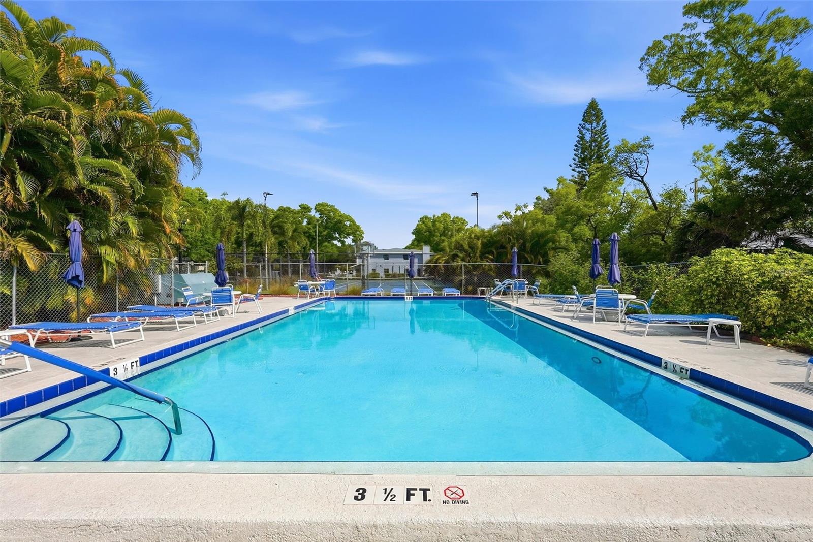 Image 43 of 48 For 5745 Calais Boulevard N 2