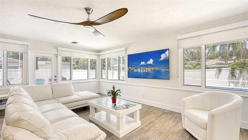 Image 13 of 19 For 1857 Tulip Drive