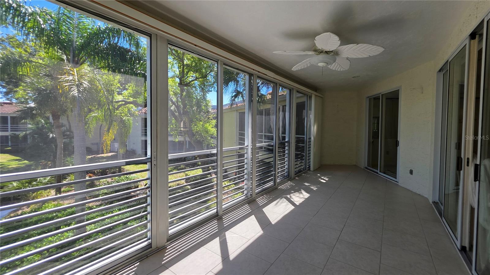 Image 21 of 27 For 6101 34th St W  27c