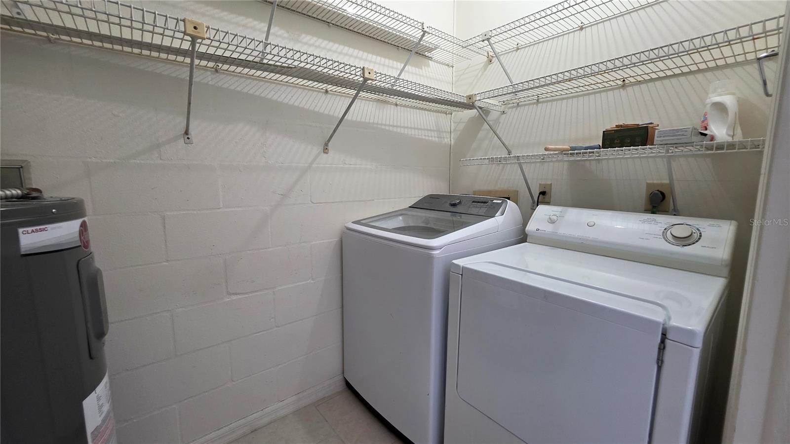 Image 23 of 27 For 6101 34th St W  27c