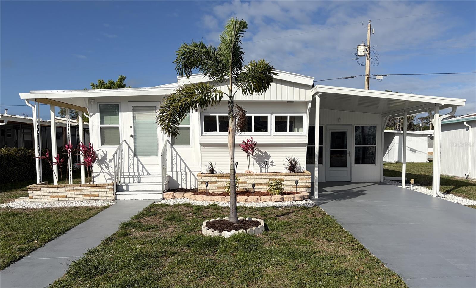 Details for 5001 Oakland Hills Avenue, SARASOTA, FL 34234