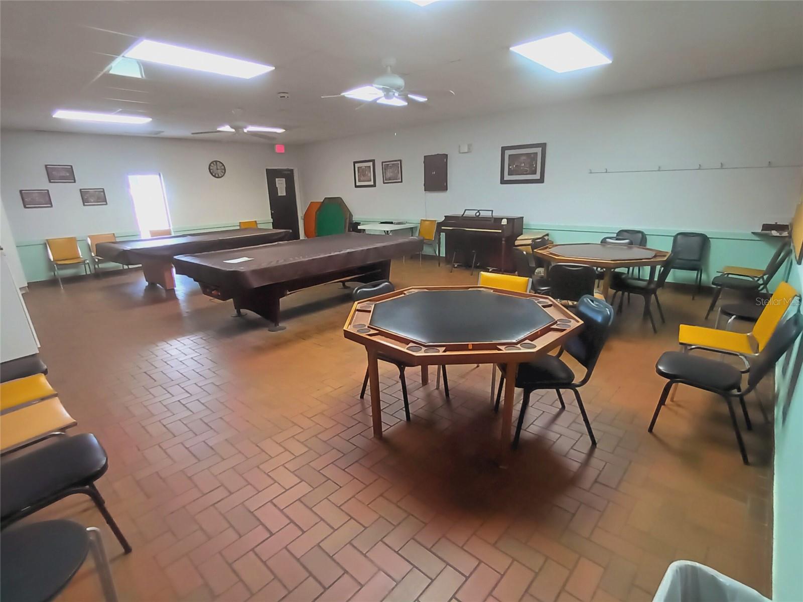 Image 51 of 86 For 5001 Oakland Hills Avenue