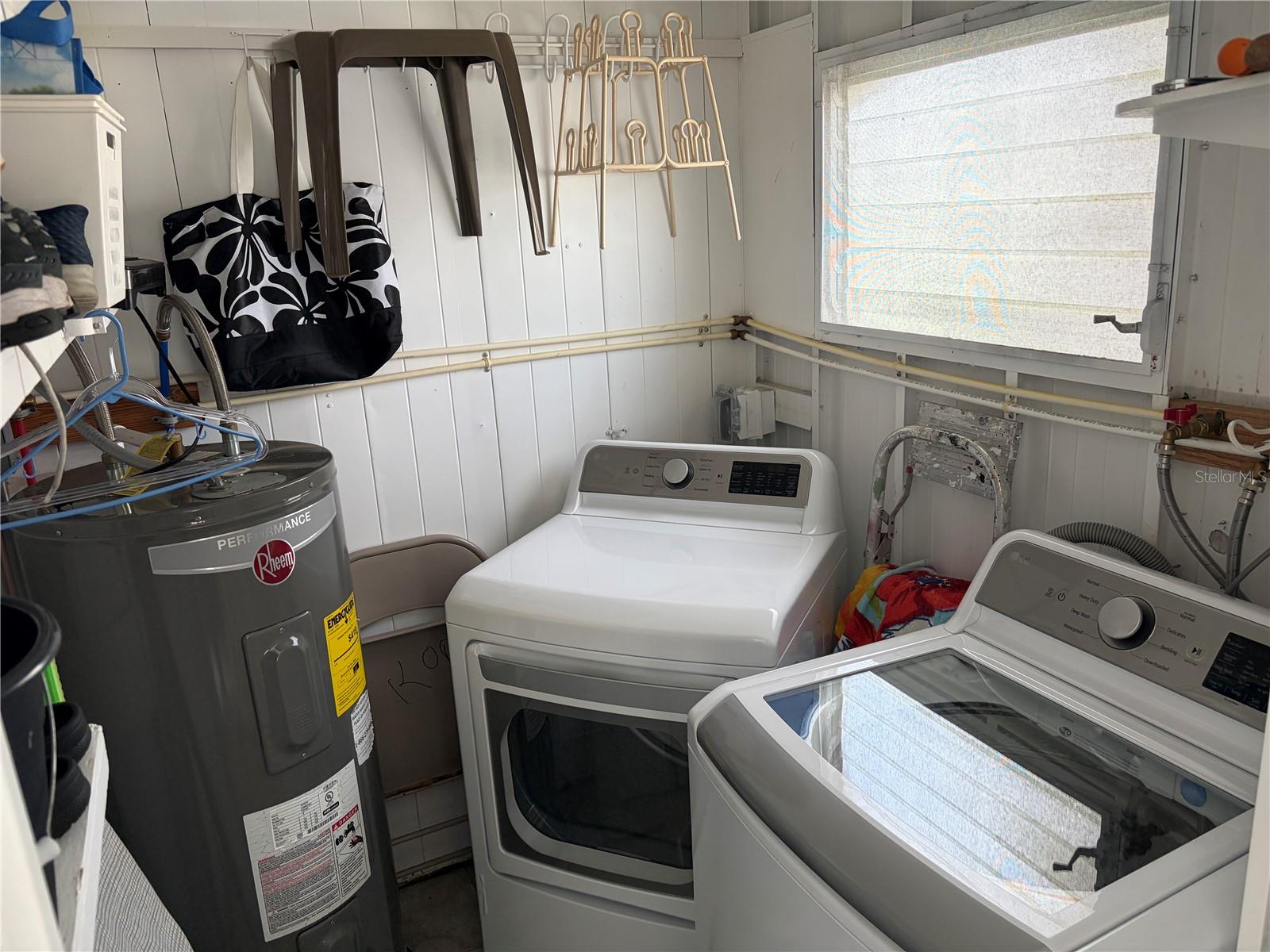 Image 7 of 86 For 5001 Oakland Hills Avenue