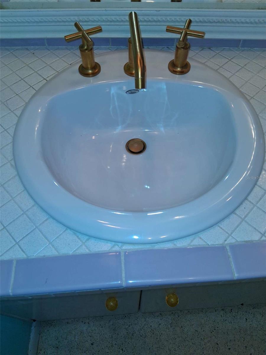 Image 10 of 58 For 3372 Mayflower Street