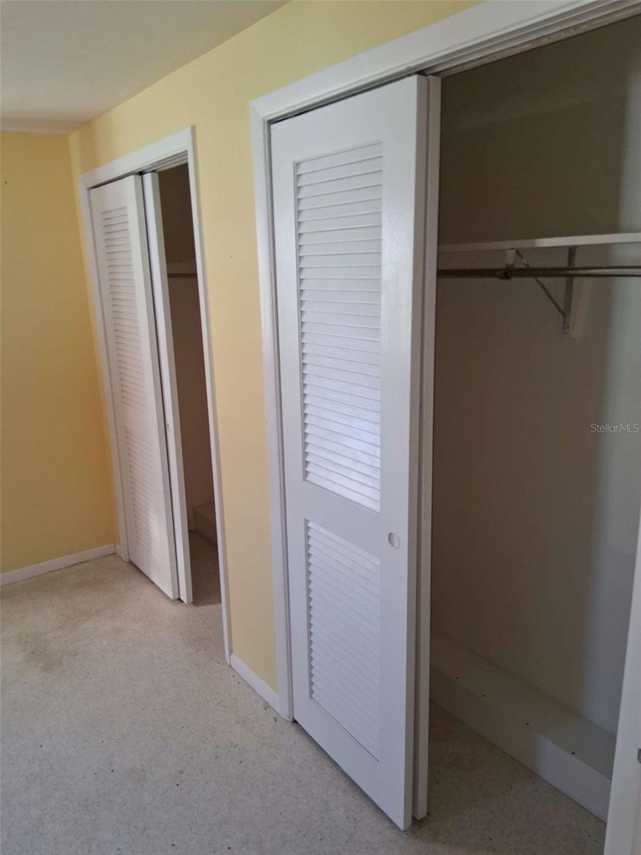 Image 12 of 58 For 3372 Mayflower Street