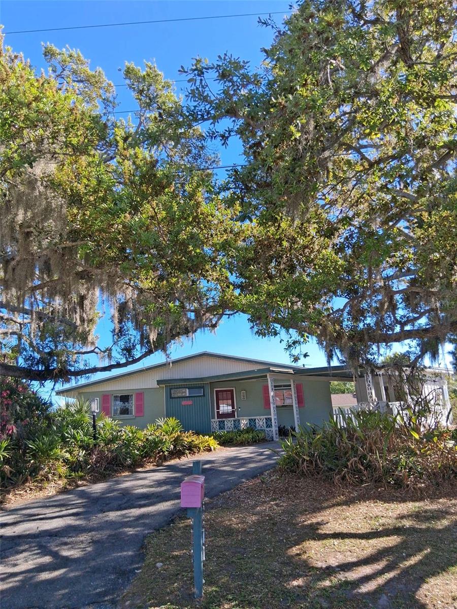 Image 2 of 58 For 3372 Mayflower Street