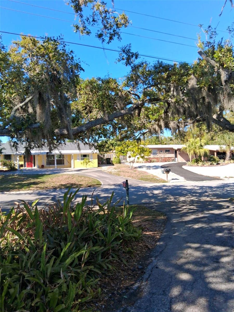 Image 47 of 58 For 3372 Mayflower Street