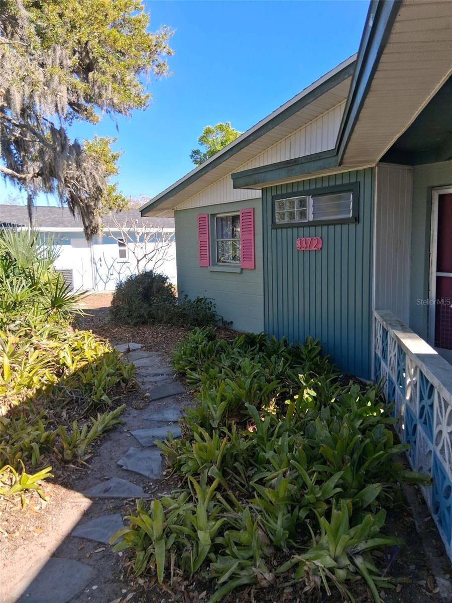 Image 48 of 58 For 3372 Mayflower Street