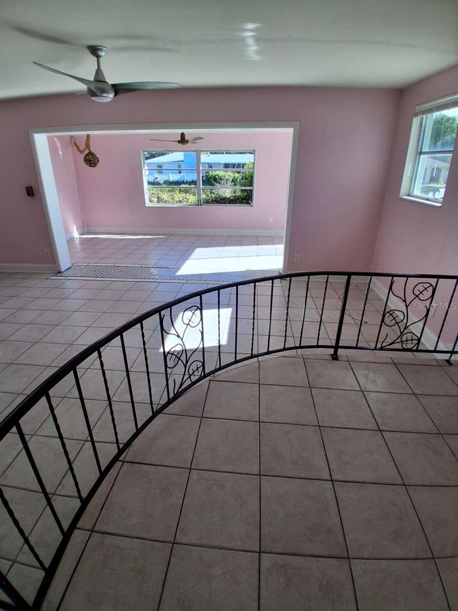 Image 7 of 58 For 3372 Mayflower Street