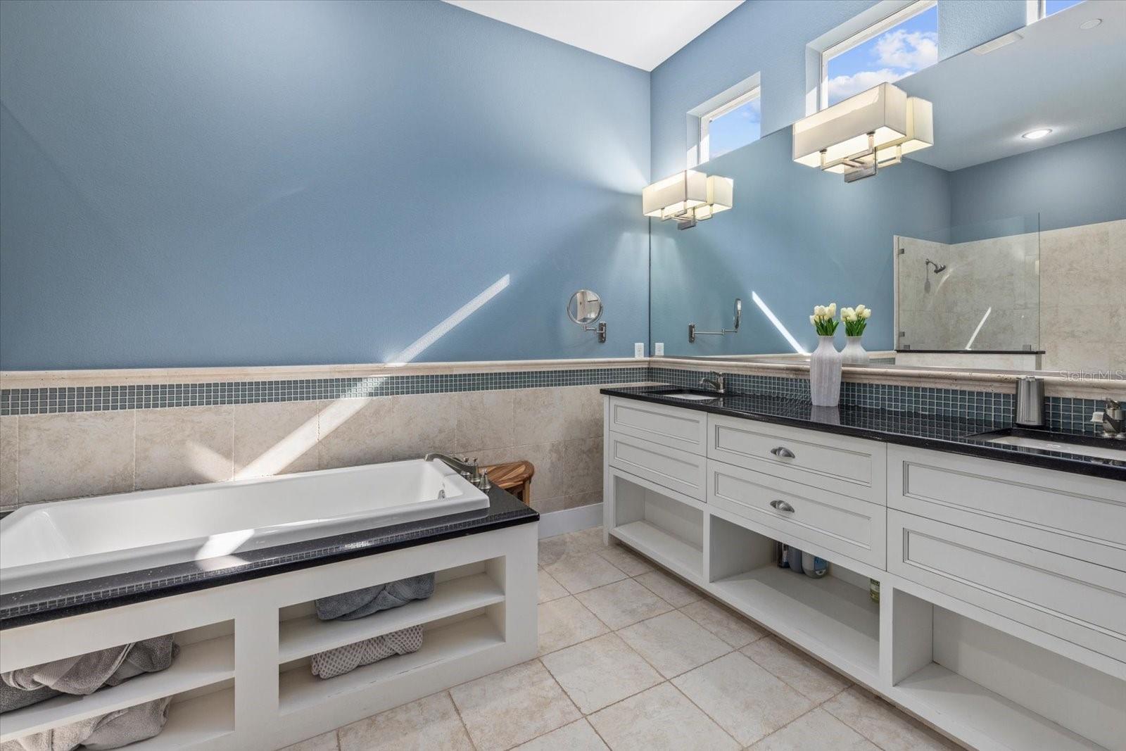 Image 29 of 55 For 4503 5th Avenue Ne