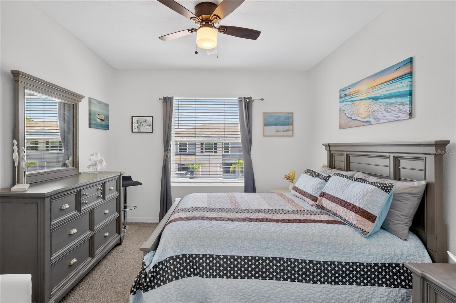 Image 19 of 42 For 16632 Grotto Steam Place