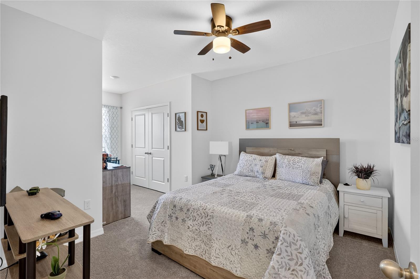 Image 22 of 42 For 16632 Grotto Steam Place