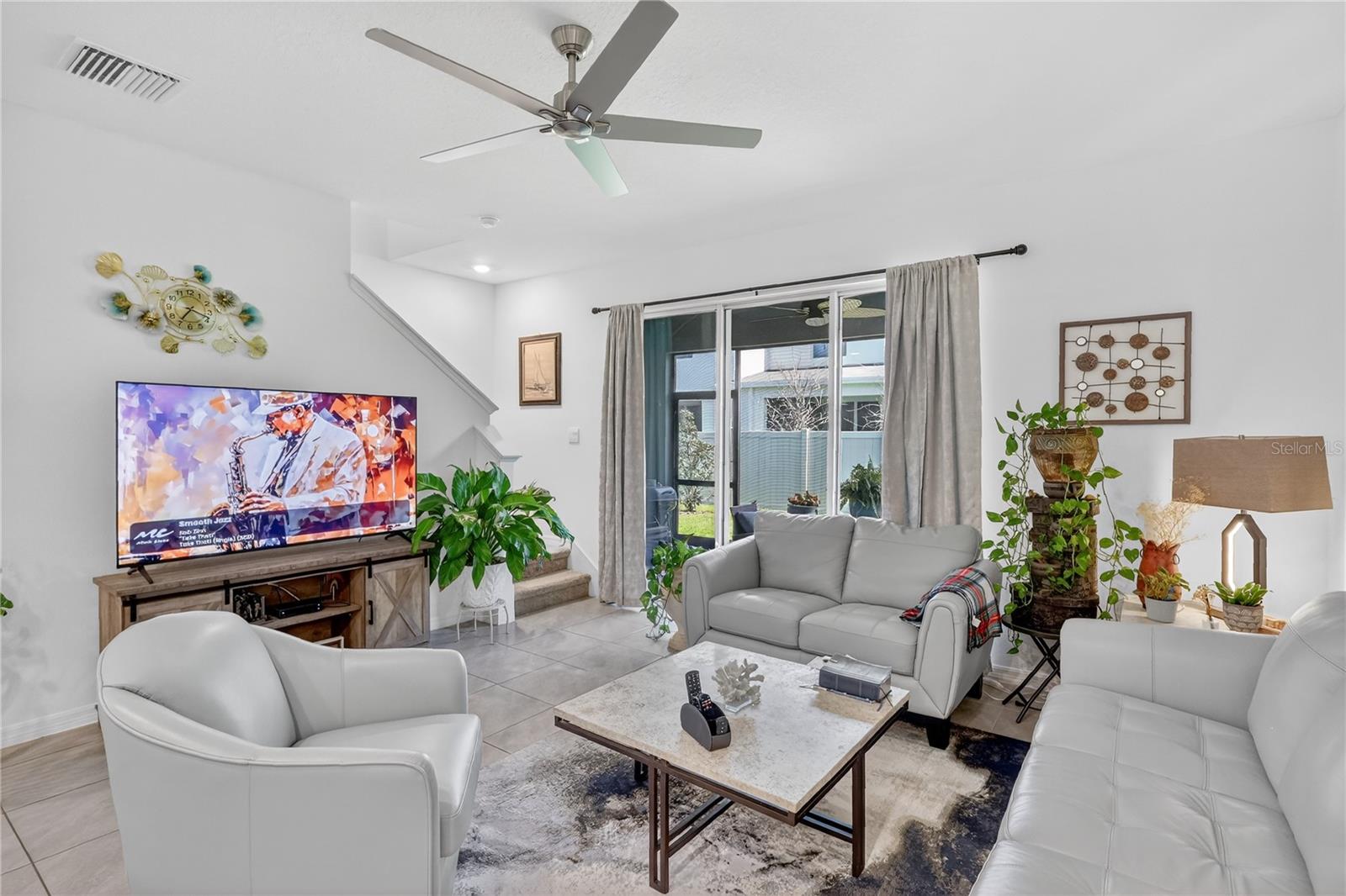 Image 5 of 42 For 16632 Grotto Steam Place