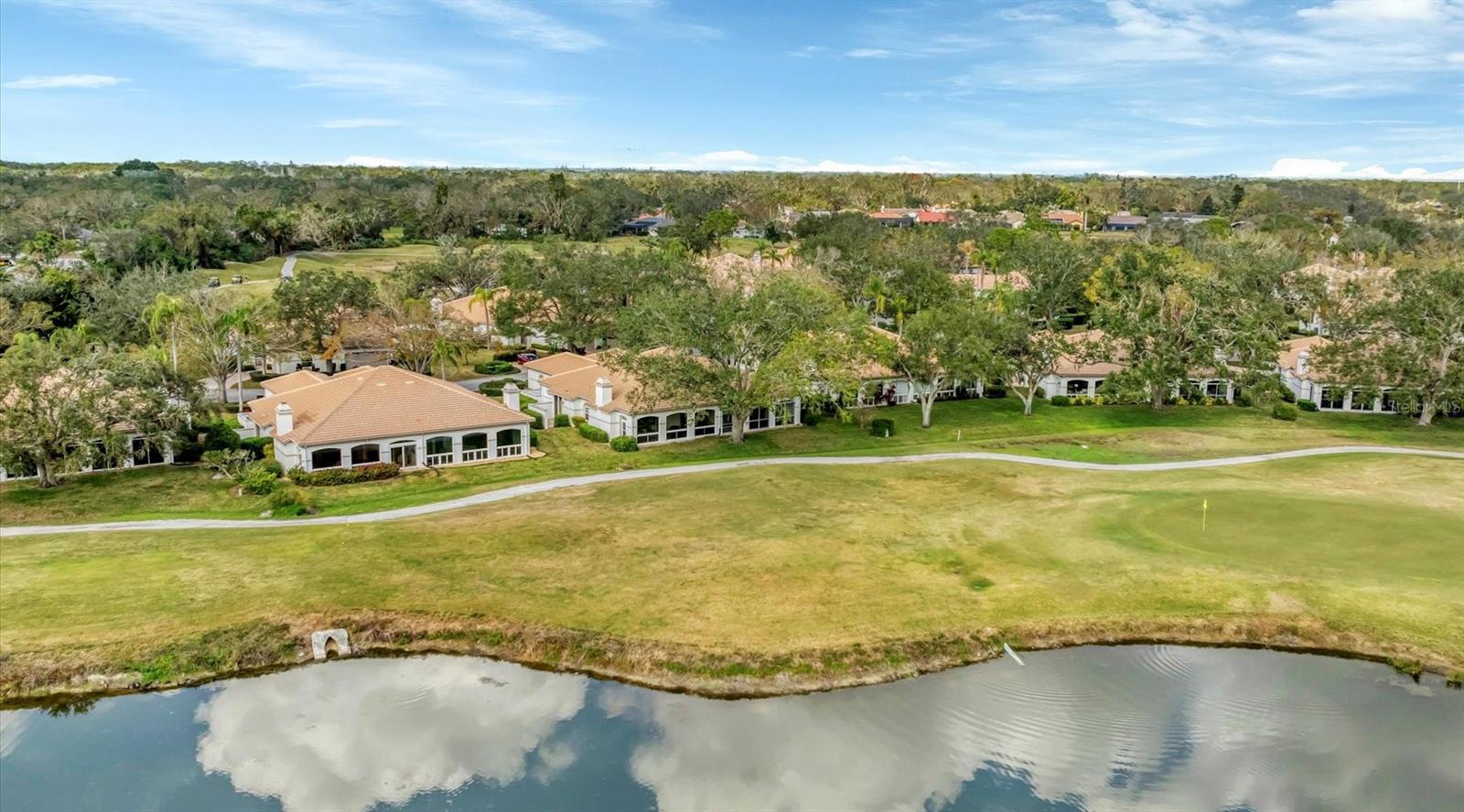 Image 17 of 34 For 3864 Chatsworth Greene Court 10