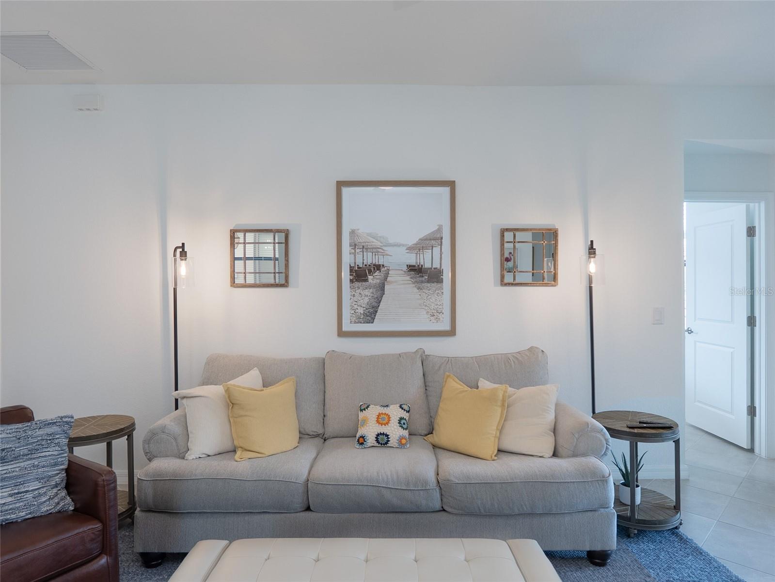 Image 15 of 61 For 1734 Saddlewood Circle