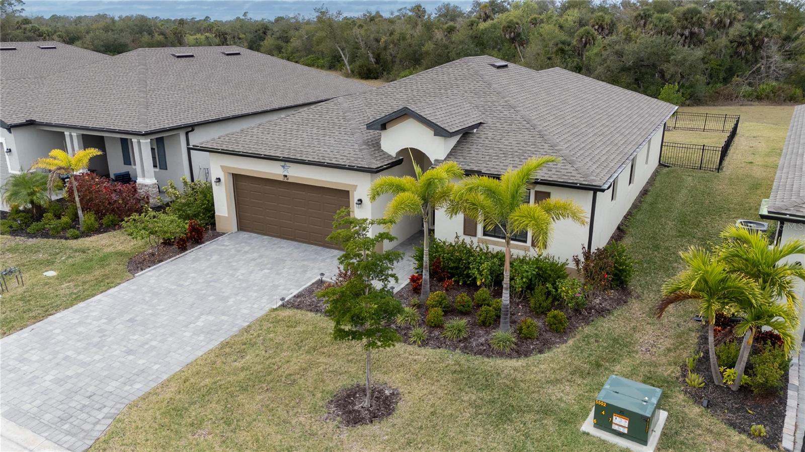 Image 4 of 61 For 1734 Saddlewood Circle