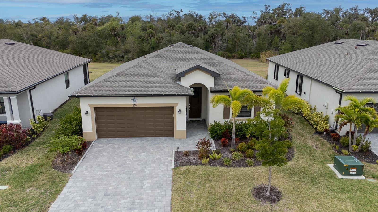 Image 5 of 61 For 1734 Saddlewood Circle