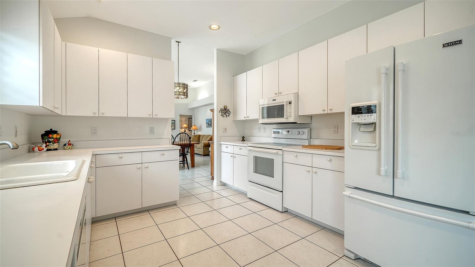 Image 23 of 59 For 3799 Mira Lago Drive