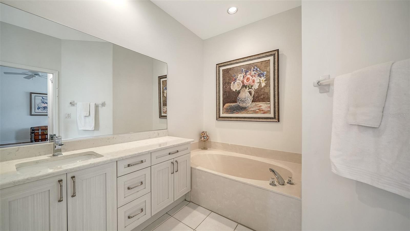 Image 28 of 59 For 3799 Mira Lago Drive