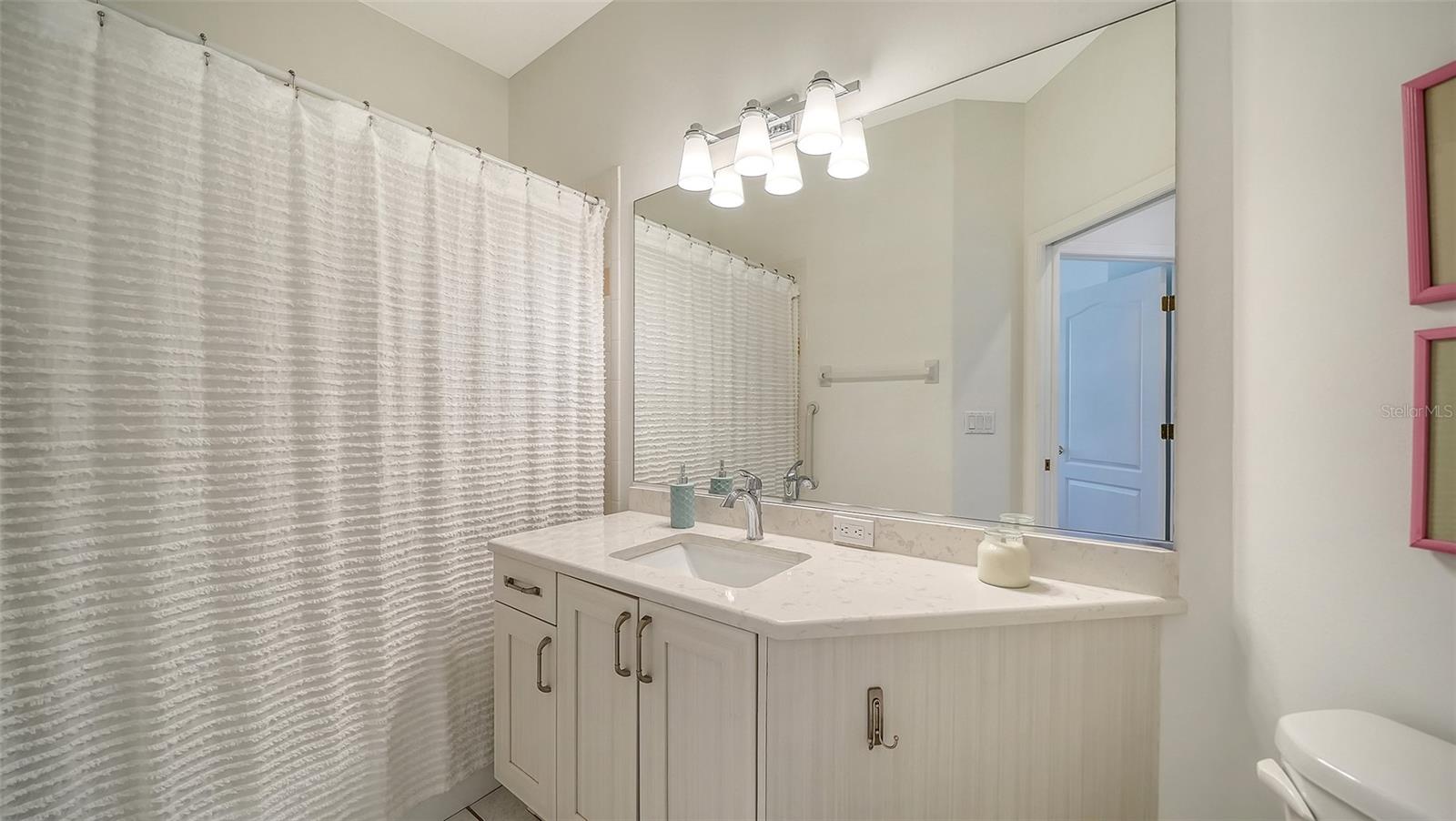 Image 33 of 59 For 3799 Mira Lago Drive