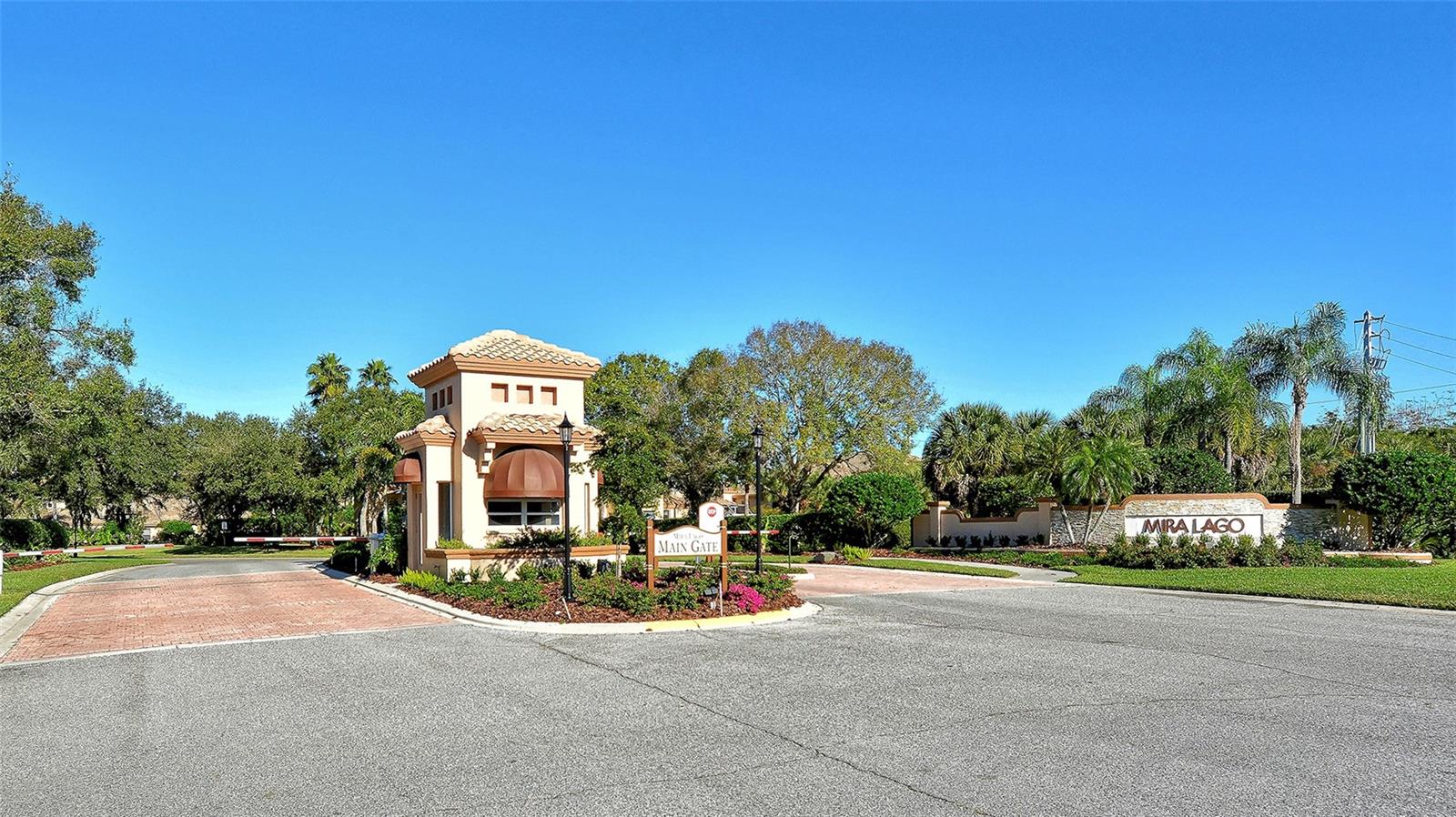 Image 45 of 59 For 3799 Mira Lago Drive