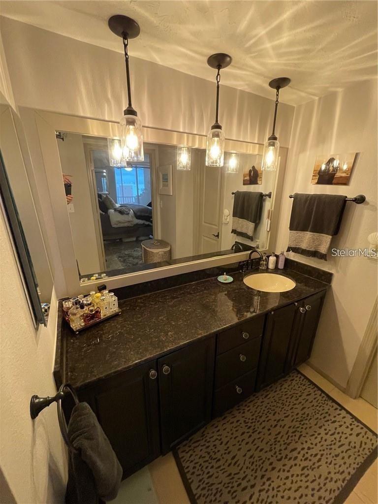 Image 18 of 45 For 4822 Ocean Boulevard 5e