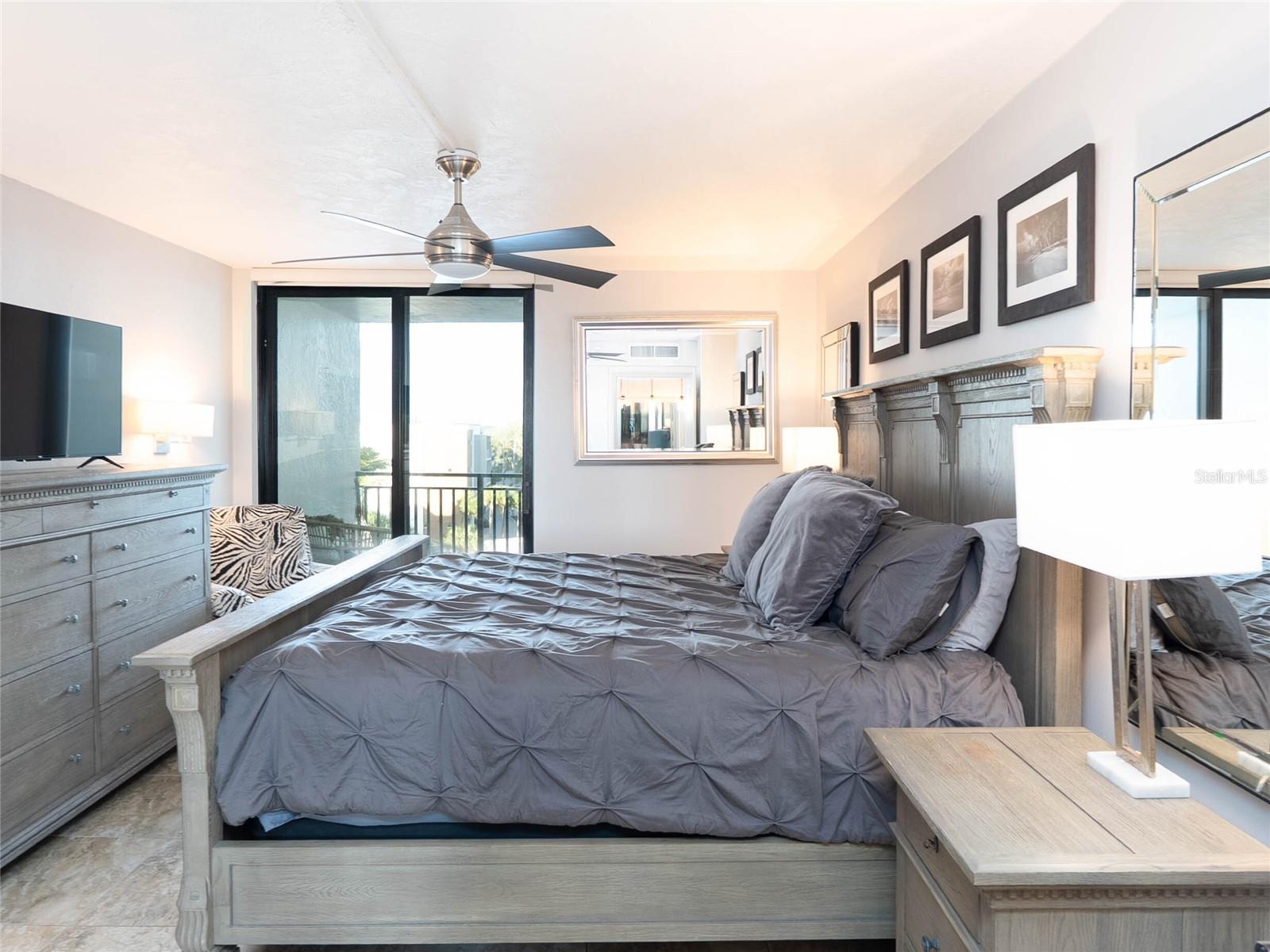 Image 40 of 45 For 4822 Ocean Boulevard 5e