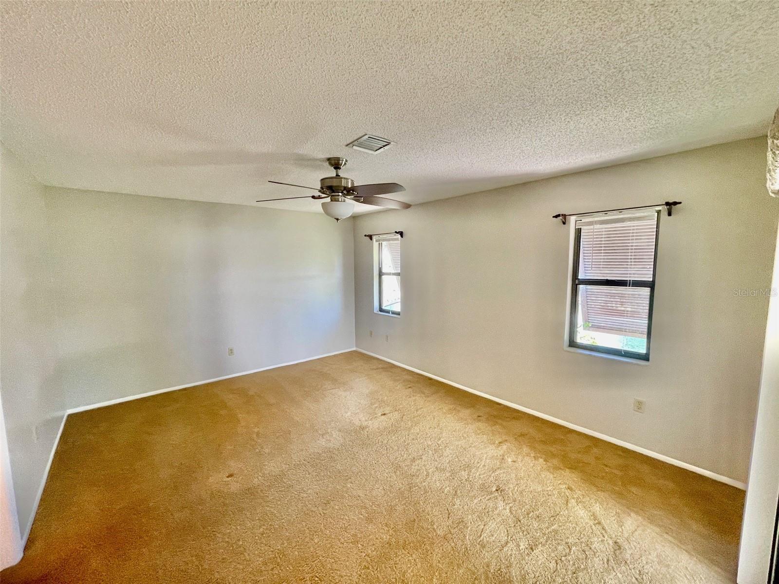 Image 23 of 43 For 137 Drifting Sands Drive