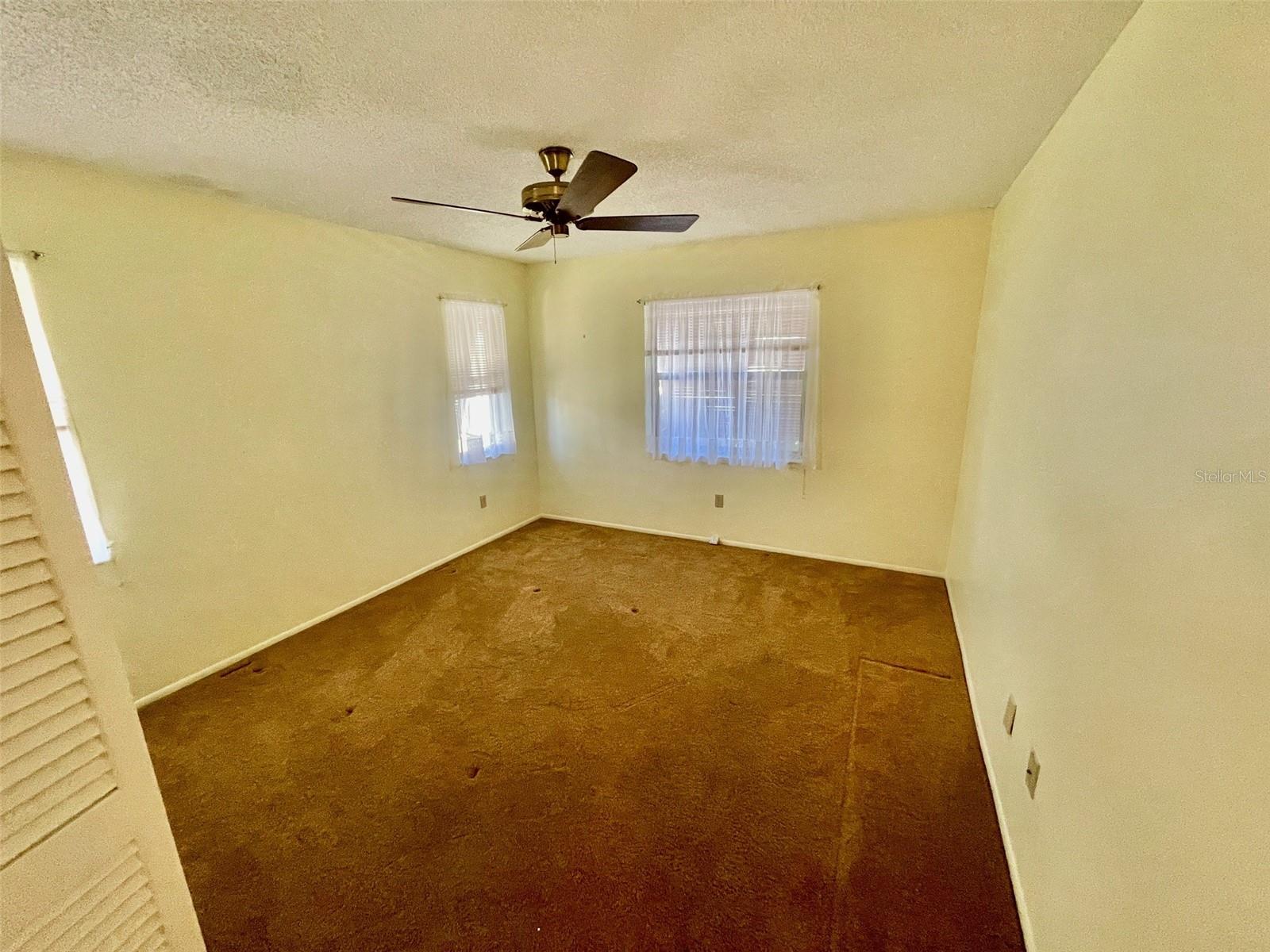 Image 29 of 43 For 137 Drifting Sands Drive