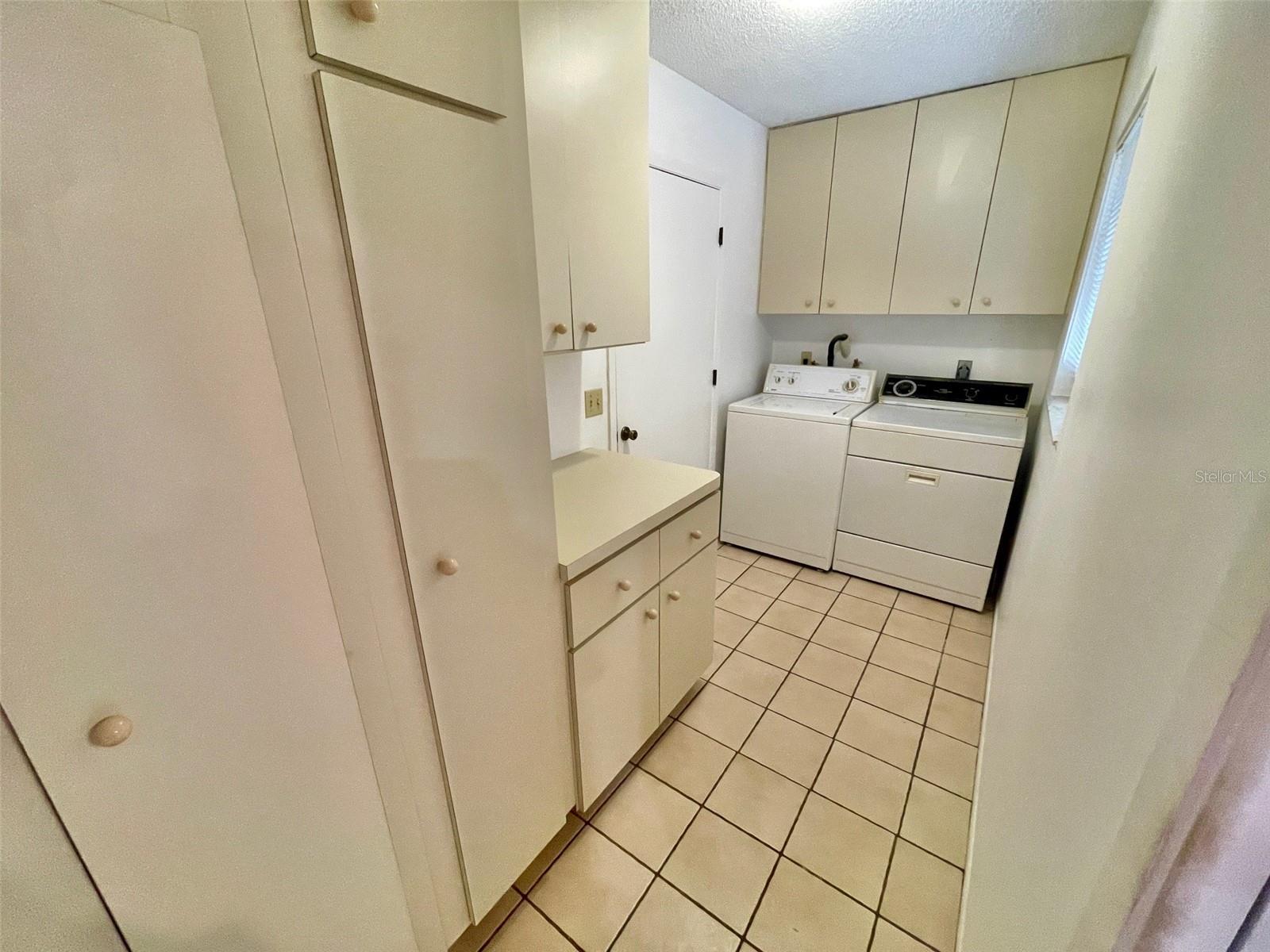 Image 32 of 43 For 137 Drifting Sands Drive