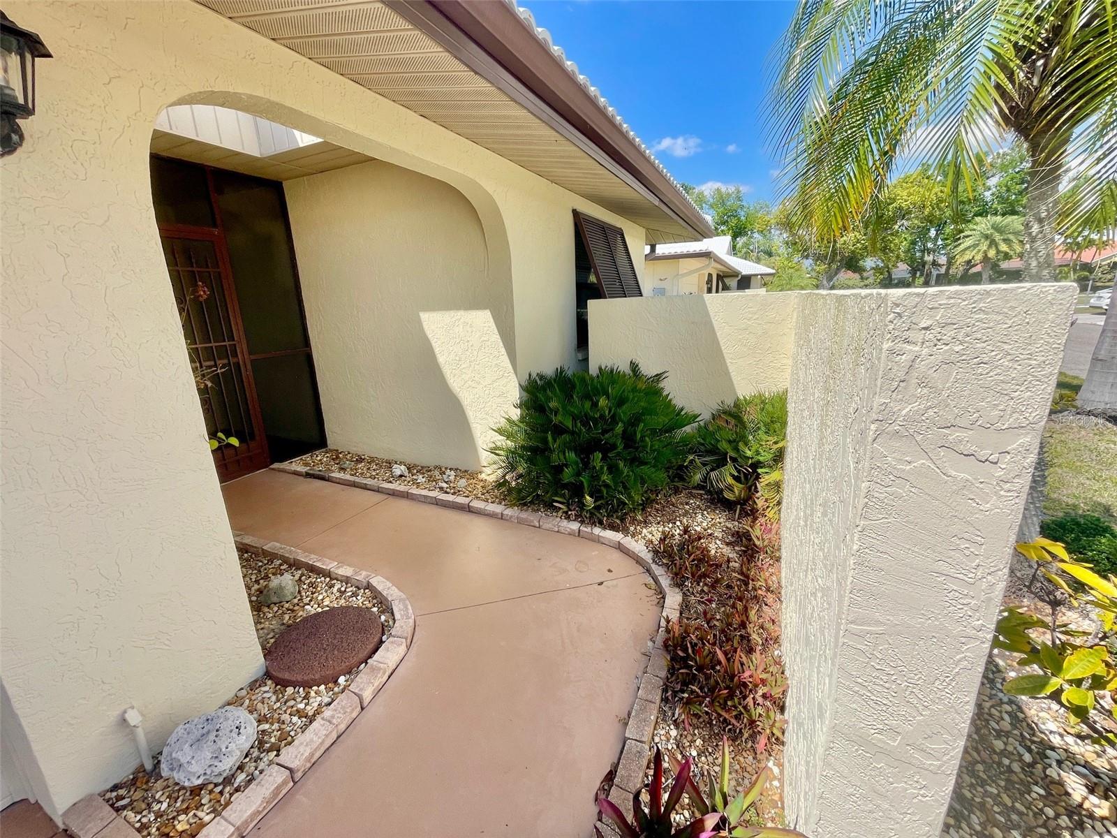 Image 4 of 43 For 137 Drifting Sands Drive