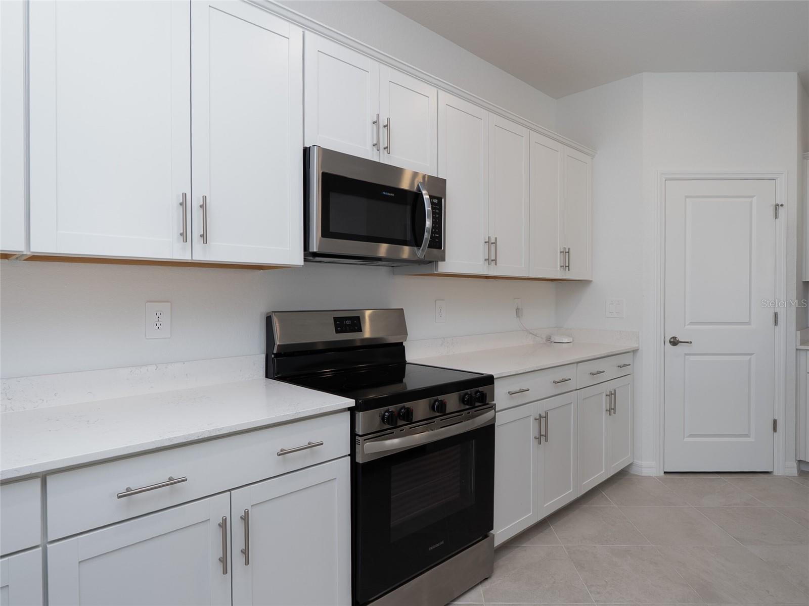 Image 24 of 57 For 11470 Burgundy Drive