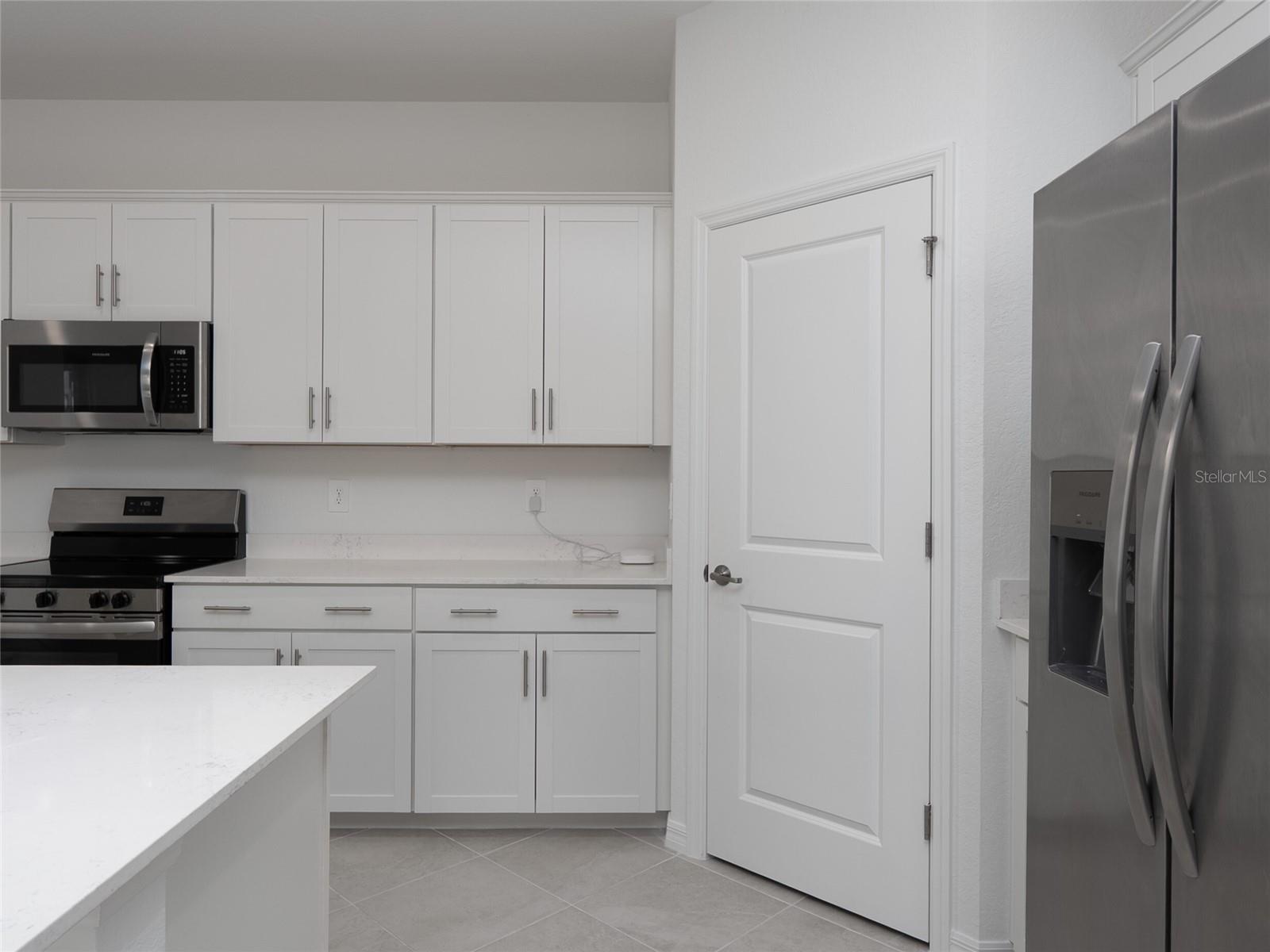 Image 32 of 57 For 11470 Burgundy Drive